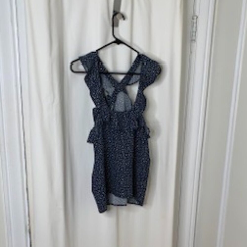 Banana Republic Cross-Front Ruffle Top - Picture 4 of 6